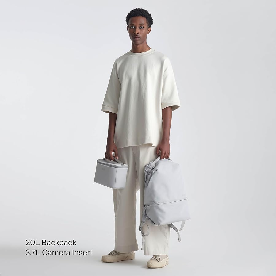 URTH ベージュ バックパック 20L Urth Arkose Camera Backpack Set モジュラー型カメラ用バックパック